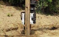 Side Grib Pile Driver